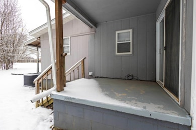 481 Standish Steel Rd, Bedford, IN 47421 - photo 5