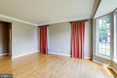 9070 Roaring Spring Loop, Bristow, VA 20136 - photo 4