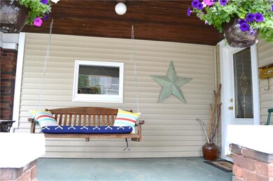 260 Herriott St, Franklin, IN 46131 - photo 2