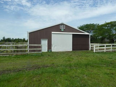 29336 S State Line Rd, Beecher, IL 60401 - photo 4
