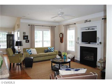 Den/Family/Great Room - Family room