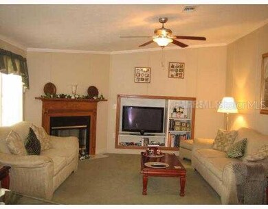 237 Lake Trout Ct unit 237, Davenport, FL 33897 - photo 2
