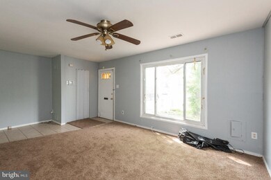 6720 Vermont Ct, Hyattsville, MD 20785 - photo 2
