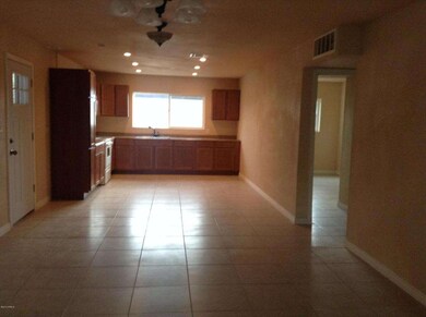 560 E Garnet Ave, Mesa, AZ 85204 - photo 2