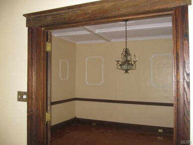 119 S Madison St, Allentown, PA 18102 - photo 5