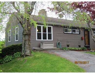 27 Westmorland Dr, Worcester, MA 01602 - photo 2