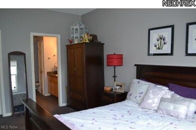 8825 Roberts Ct unit 18C, Olmsted Falls, OH 44138 - photo 6