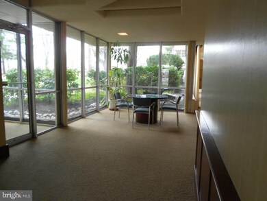 Radnor House unit 909, Bryn Mawr, PA 19010 - photo 4