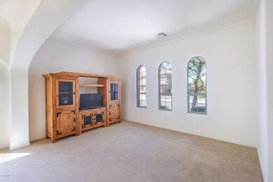 3) FORMAL LIVING