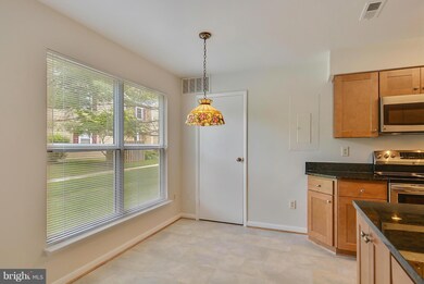 18205 Rolling Meadow Way unit 221, Olney, MD 20832 - photo 7