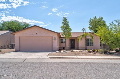 24-8796 E Desert Spring-24