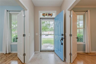 736 Harris Rd, Sheffield Lake, OH 44054 - photo 6