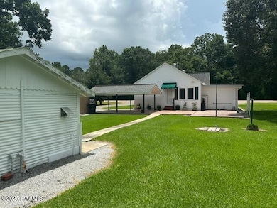 1600 W Port St, Abbeville, LA 70510 - photo 3