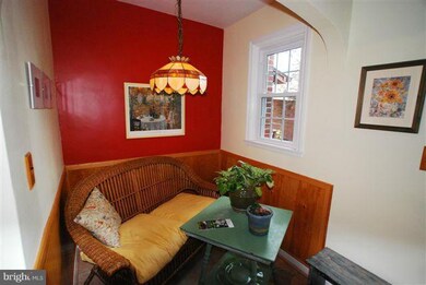 2411 Pelham Ave, Baltimore, MD 21213 - photo 4