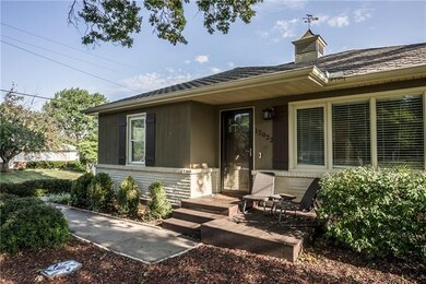 12022 W 51st St, Shawnee, KS 66216 - photo 2