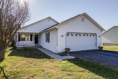 32 Harper St, Weyers Cave, VA 24486 - photo 2