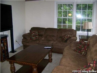 8413 Pennsylvania Run Rd, Louisville, KY 40228 - photo 3