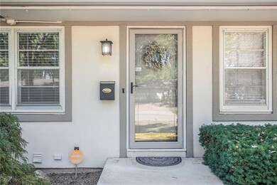 12405 W 52nd St, Shawnee, KS 66216 - photo 4