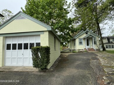 6 Wescott Ct, Riverside, CT 06878 - photo 2