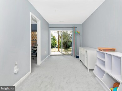 2537 Emerson Dr, Frederick, MD 21702 - photo 5