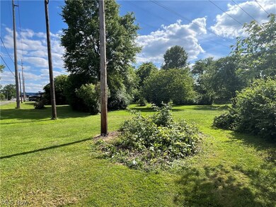 1805 S 6th St, Coshocton, OH 43812 - photo 3