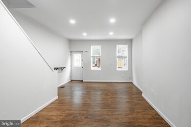 841 Perkiomen St, Philadelphia, PA 19130 - photo 5