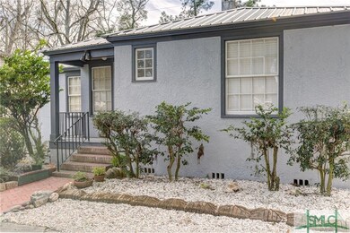 719 E 37th St, Savannah, GA 31401 - photo 3