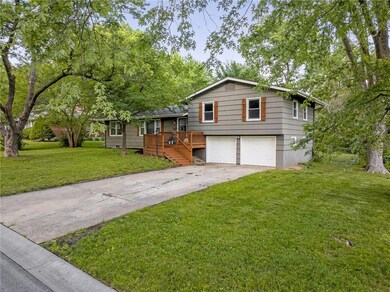 5339 Bond St, Shawnee, KS 66203 - photo 2