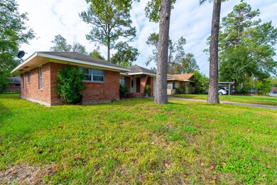 10201 Bretton Dr, Houston, TX 77016 - photo 4