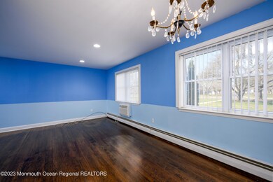 90 Stonehurst Blvd-8