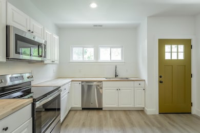 1813 E 4th St, Chattanooga, TN 37404 - photo 5