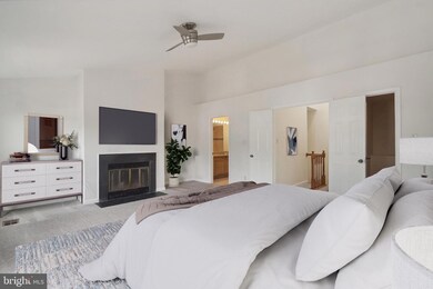 12592 Kempston Ln, Woodbridge, VA 22192 - photo 4