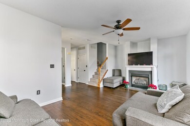 36 Cheyenne St, Tinton Falls, NJ 07712 - photo 5