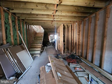 1630 E 25th St, Baltimore, MD 21213 - photo 3