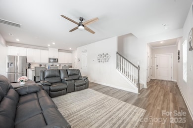 1019 Jeffery Dean Ct, Albemarle, NC 28001 - photo 2