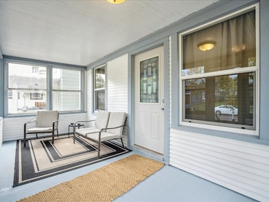 421 17th St SE, Cedar Rapids, IA 52403 - photo 3