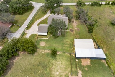 3809 Dunn Ct, Granbury, TX 76049 - photo 3