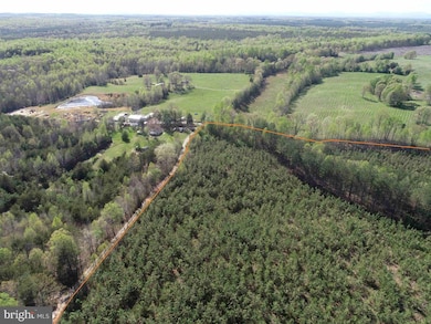 0 Cabell Lane (Tract: 5810 Thomas M Brooks) unit VABH2000204, New Canton, VA 23123 - photo 2