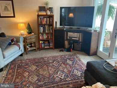 304 S 3rd Ave, Reading, PA 19611 - photo 2