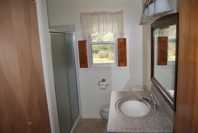 118 Whiteview Rd, Wynantskill, NY 12198 - photo 4