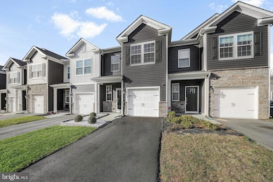 69 Peregrine Way, Burlington, NJ 08016 - photo 2