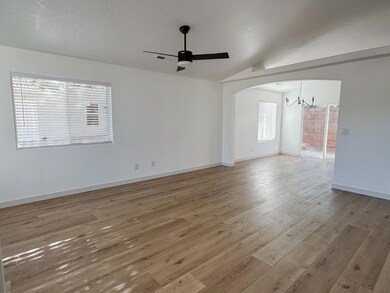 319 E 710 S, Ivins, UT 84738 - photo 7