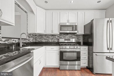 10606 Winfield Loop, Manassas, VA 20109 - photo 5