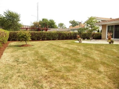 683 S Edgewood Ave, Elmhurst, IL 60126 - photo 4