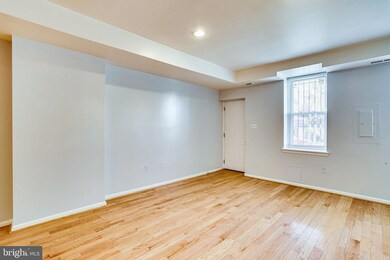 1511 3rd St NW, Washington, DC 20001 - photo 7