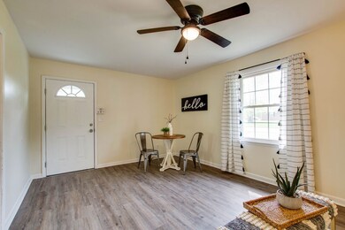 2301 Reidhurst Dr unit 2303, Murfreesboro, TN 37127 - photo 6