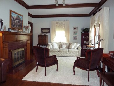 Living Room<|><|>