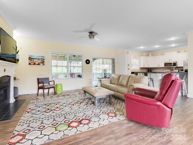 39 Edgewood Rd S, Asheville, NC 28803 - photo 5