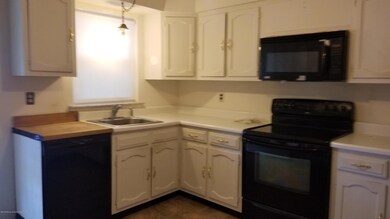 2 Conestoga Dr unit A, Whiting, NJ 08759 - photo 3