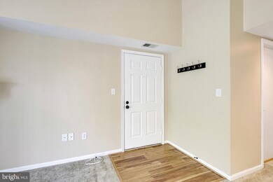 4554 28th Rd S unit D, Arlington, VA 22206 - photo 6